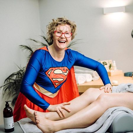Wygodny Przestronny Apartament Janowskie Blonia Rumia Luaran gambar