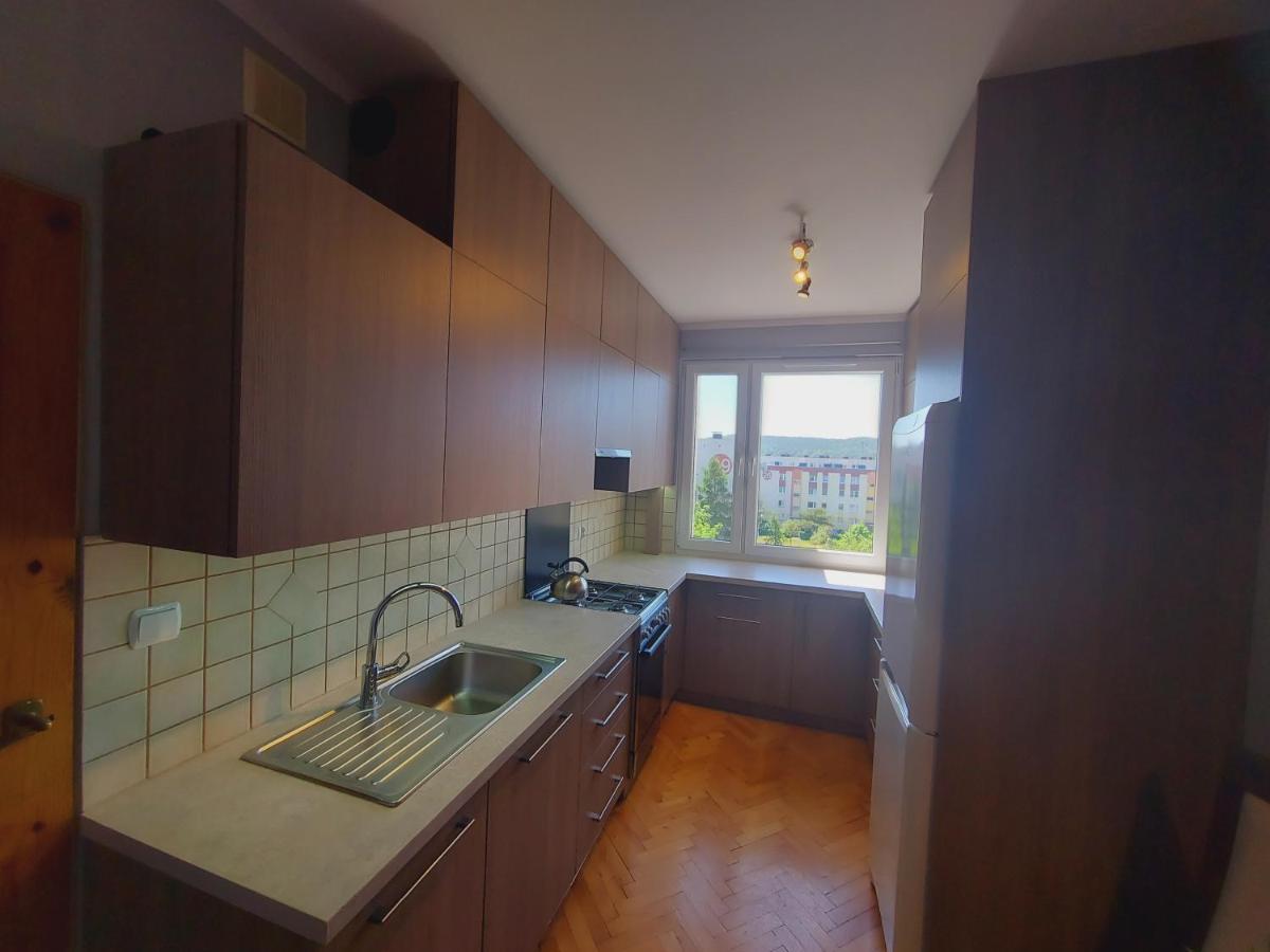 Wygodny Przestronny Apartament Janowskie Blonia Rumia Luaran gambar