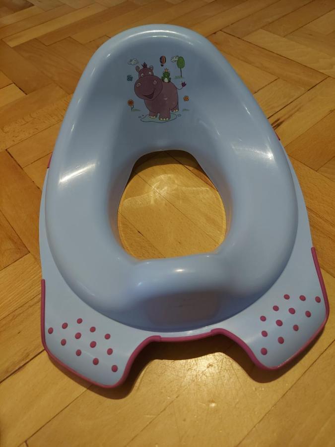 Wygodny Przestronny Apartament Janowskie Blonia Rumia Luaran gambar