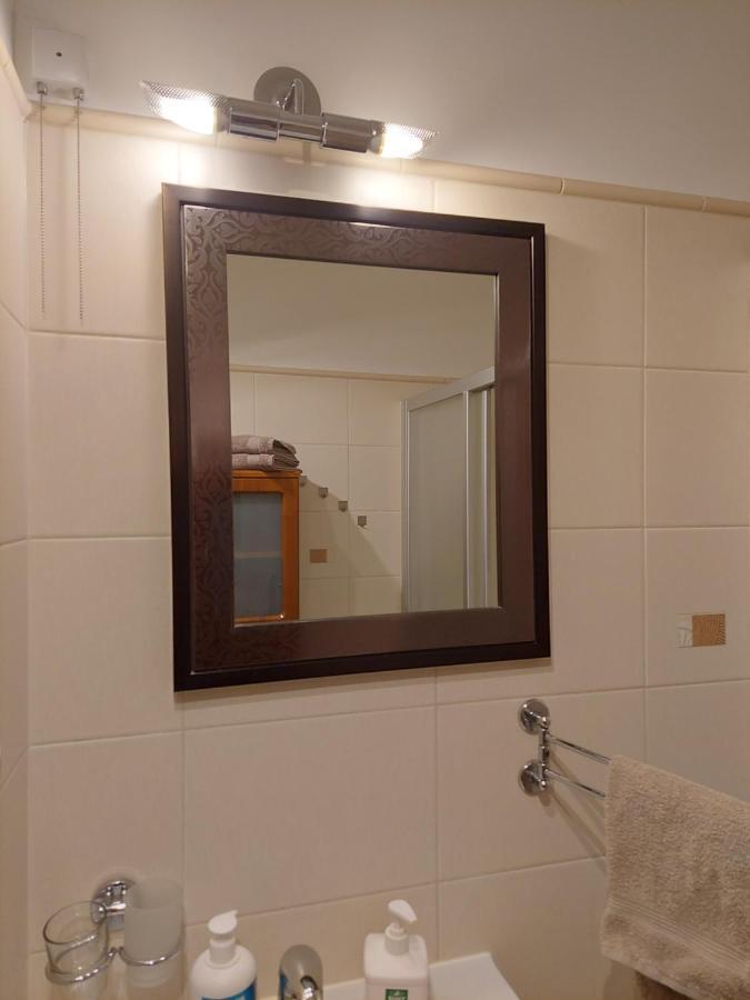 Wygodny Przestronny Apartament Janowskie Blonia Rumia Luaran gambar
