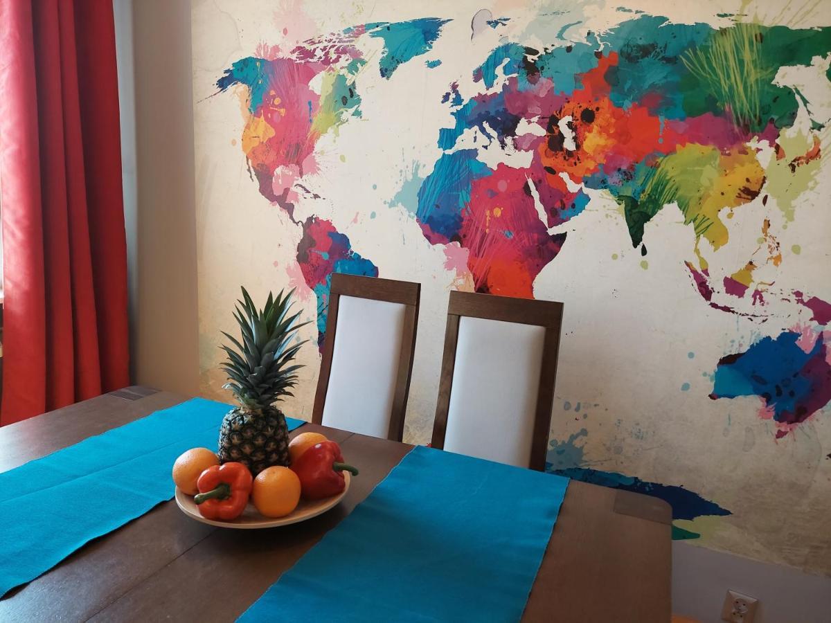 Wygodny Przestronny Apartament Janowskie Blonia Rumia Luaran gambar